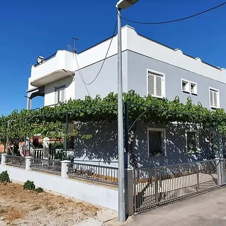 Grlic Family Croatia Apartman *