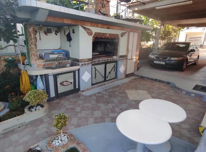 アパート Grlic Family Croatia ヴォディツェ